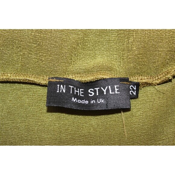 ASOS In The Style Plus, Ruched Detail Midi Skirt in Green (18) - Picture 7 of 12